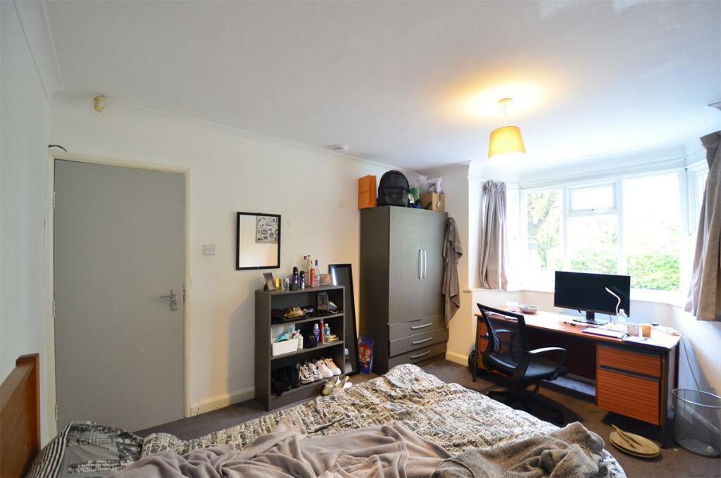 Flat Elmdon Road in Birmingham