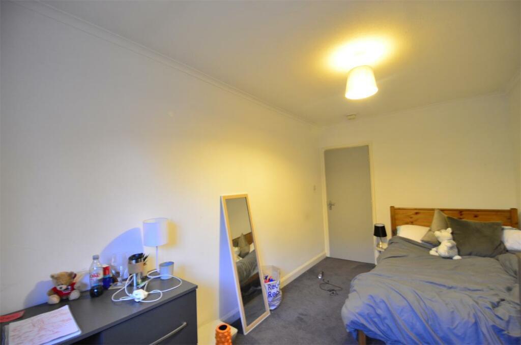 Flat Elmdon Road in Birmingham