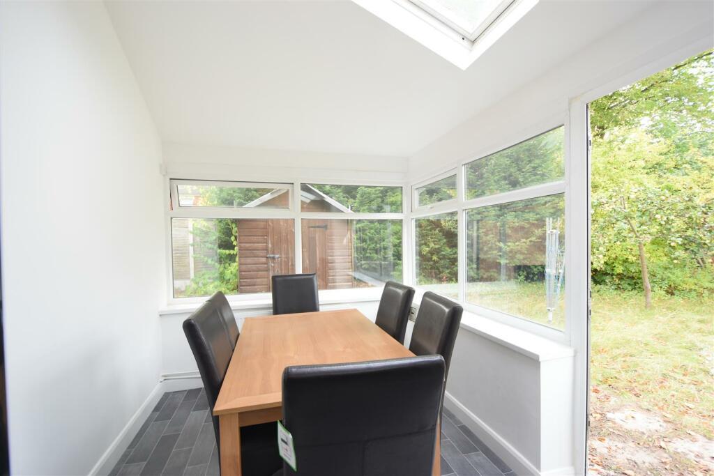 Flat Elmdon Road in Birmingham