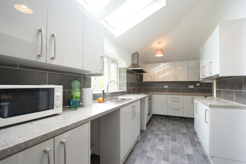 Flat Elmdon Road in Birmingham