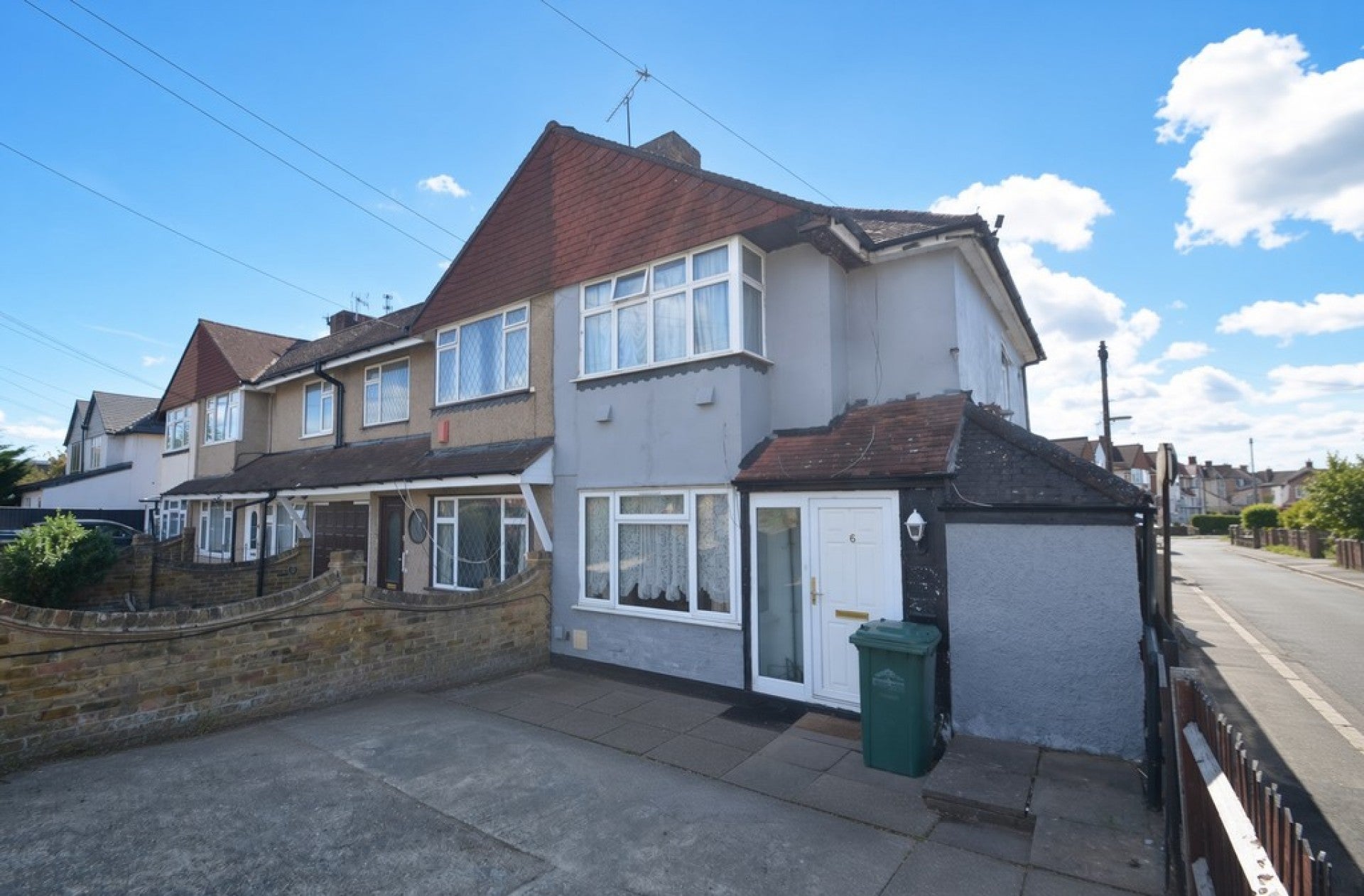 House Staines Road in Borough of Spelthorne