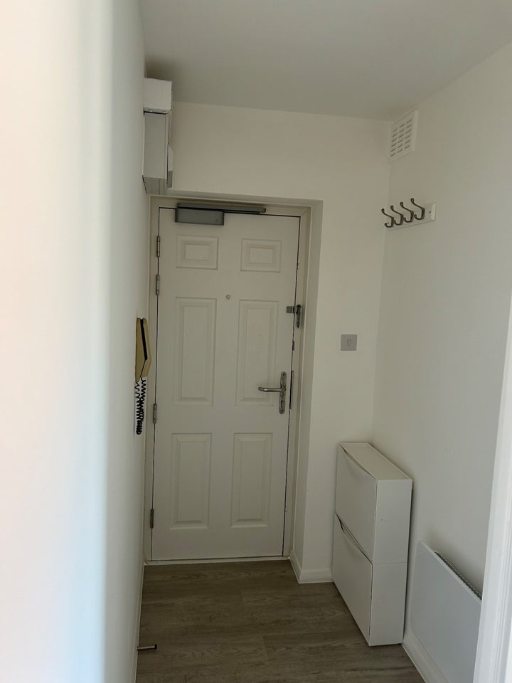 Flat Wavel Place in Greater London