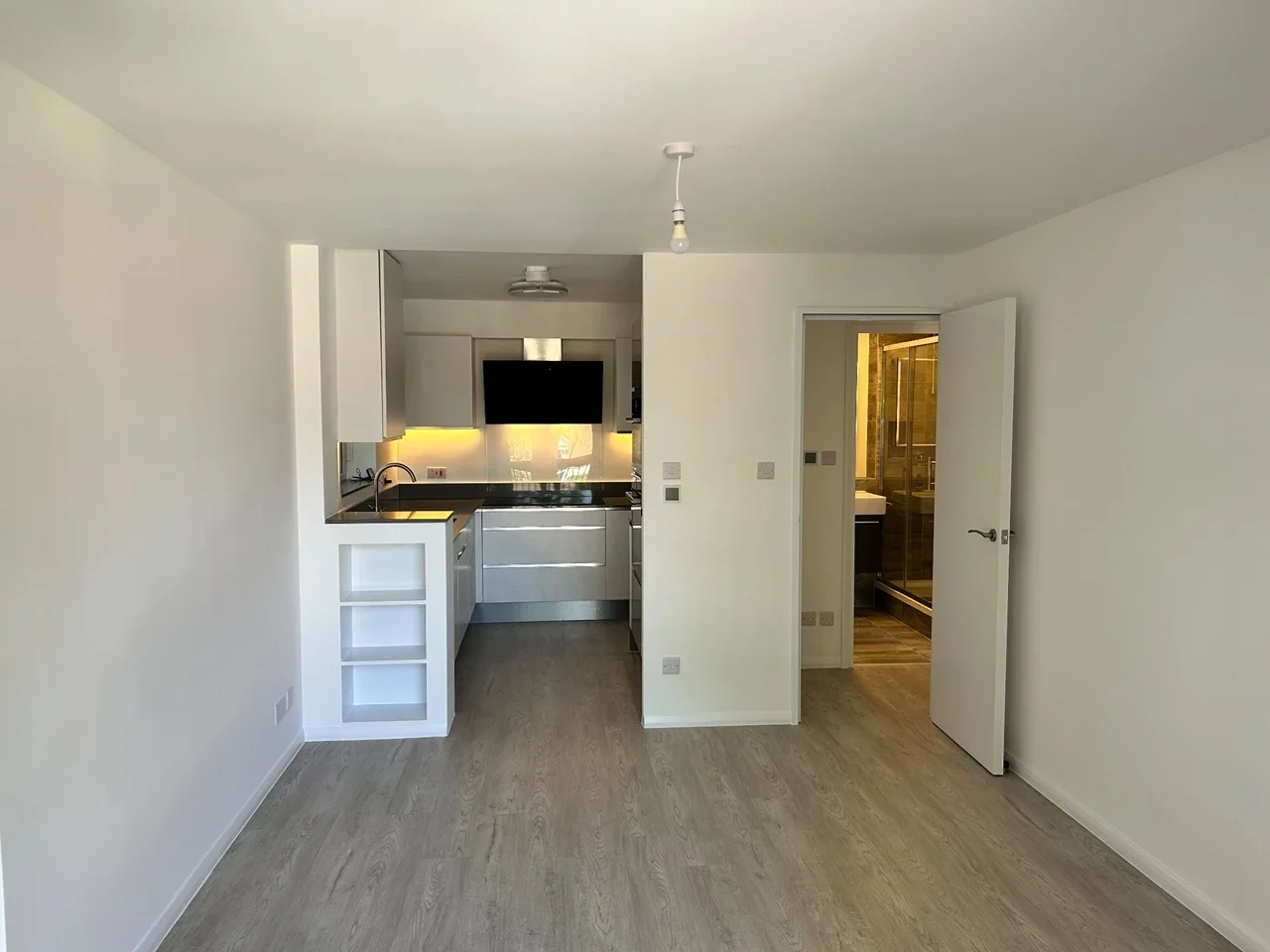 Flat Wavel Place in Greater London