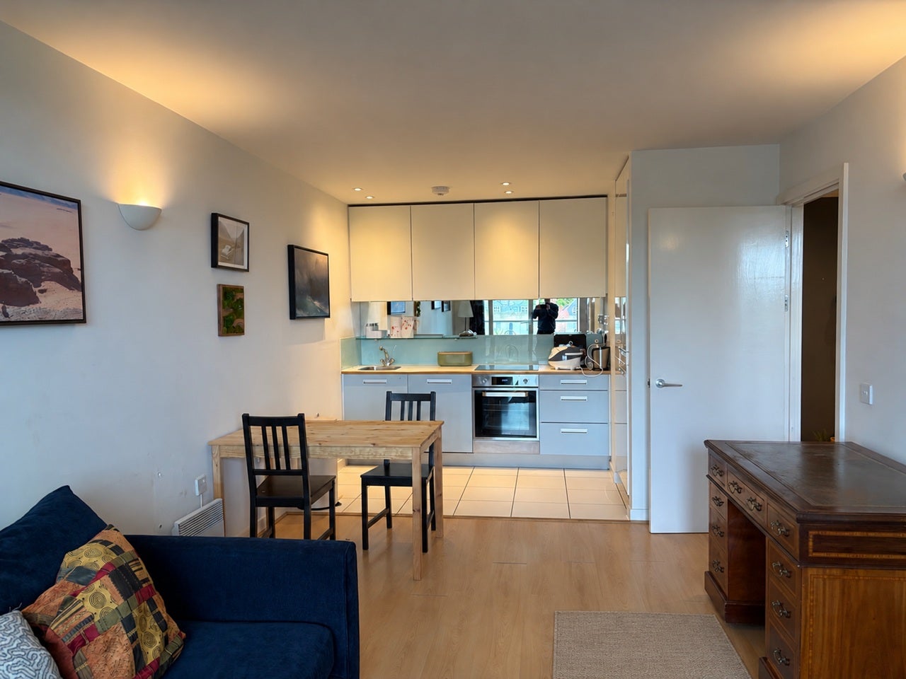 Flat New River Avenue in Greater London