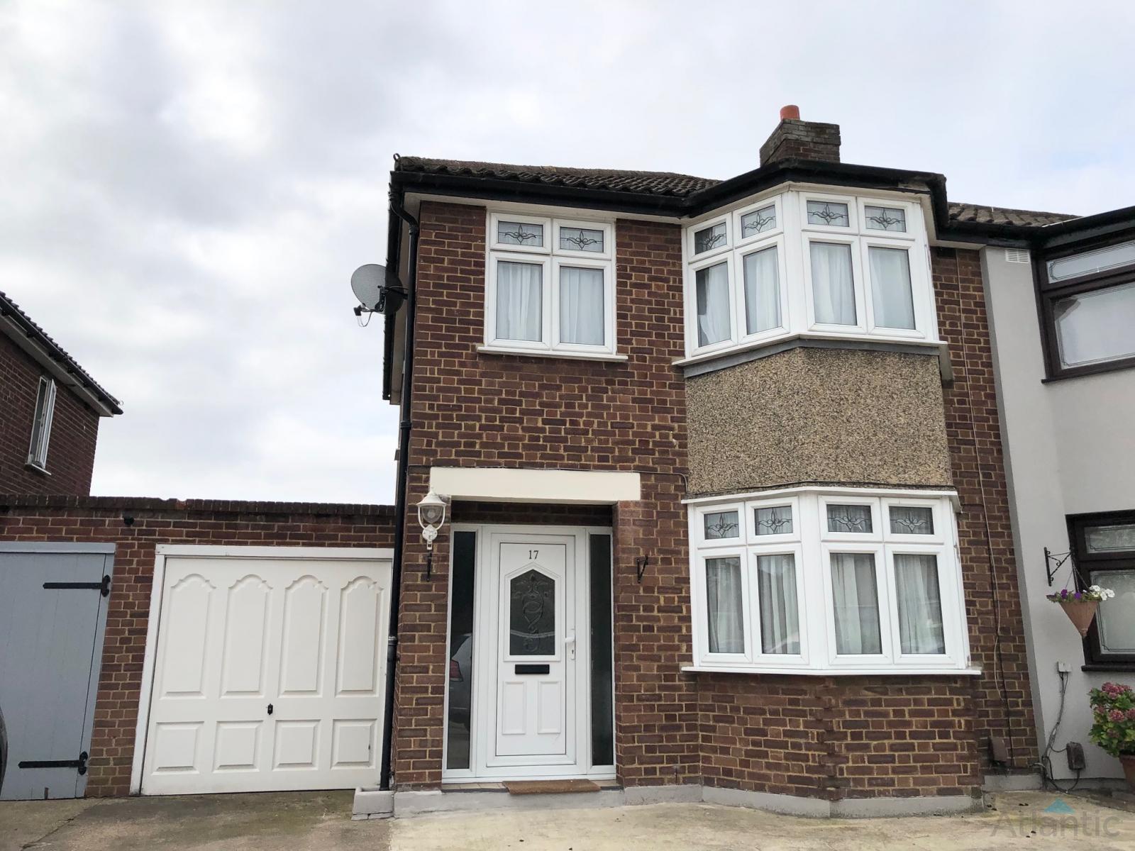 House Abbotts Close in Greater London