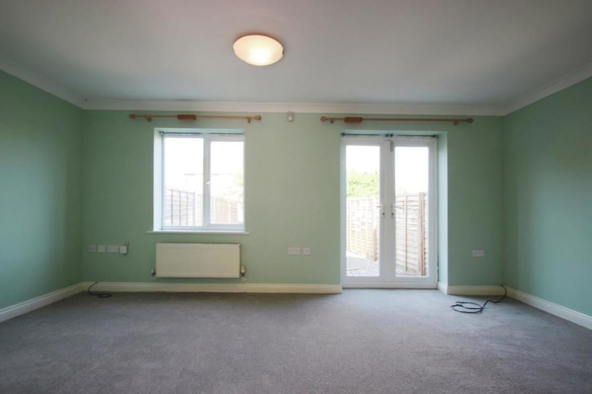 House Honeywicke Close in Bristol