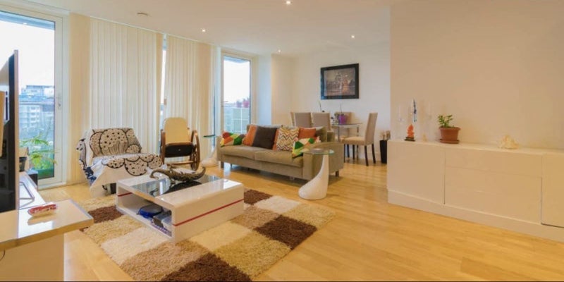 Room Seager Place in Greater London