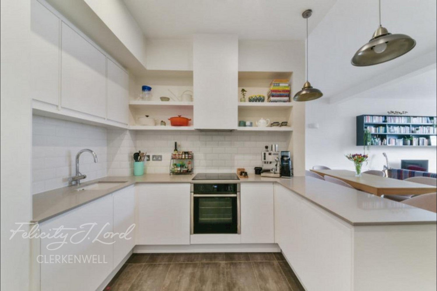 Flat Clerkenwell Road in Greater London