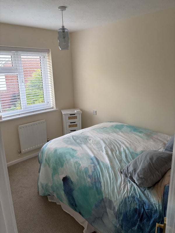 Room Sutton Close in Weston-super-Mare