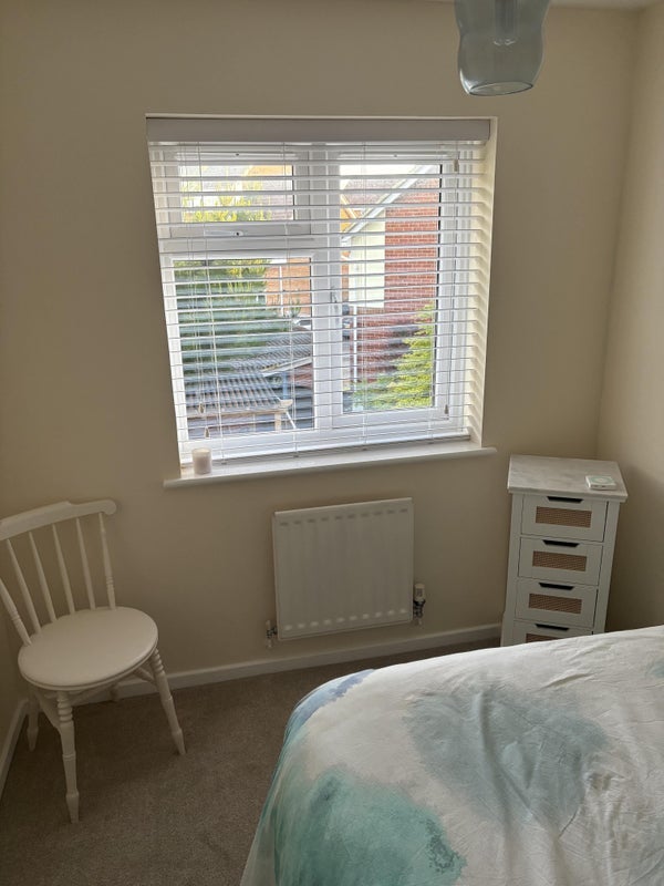 Room Sutton Close in Weston-super-Mare