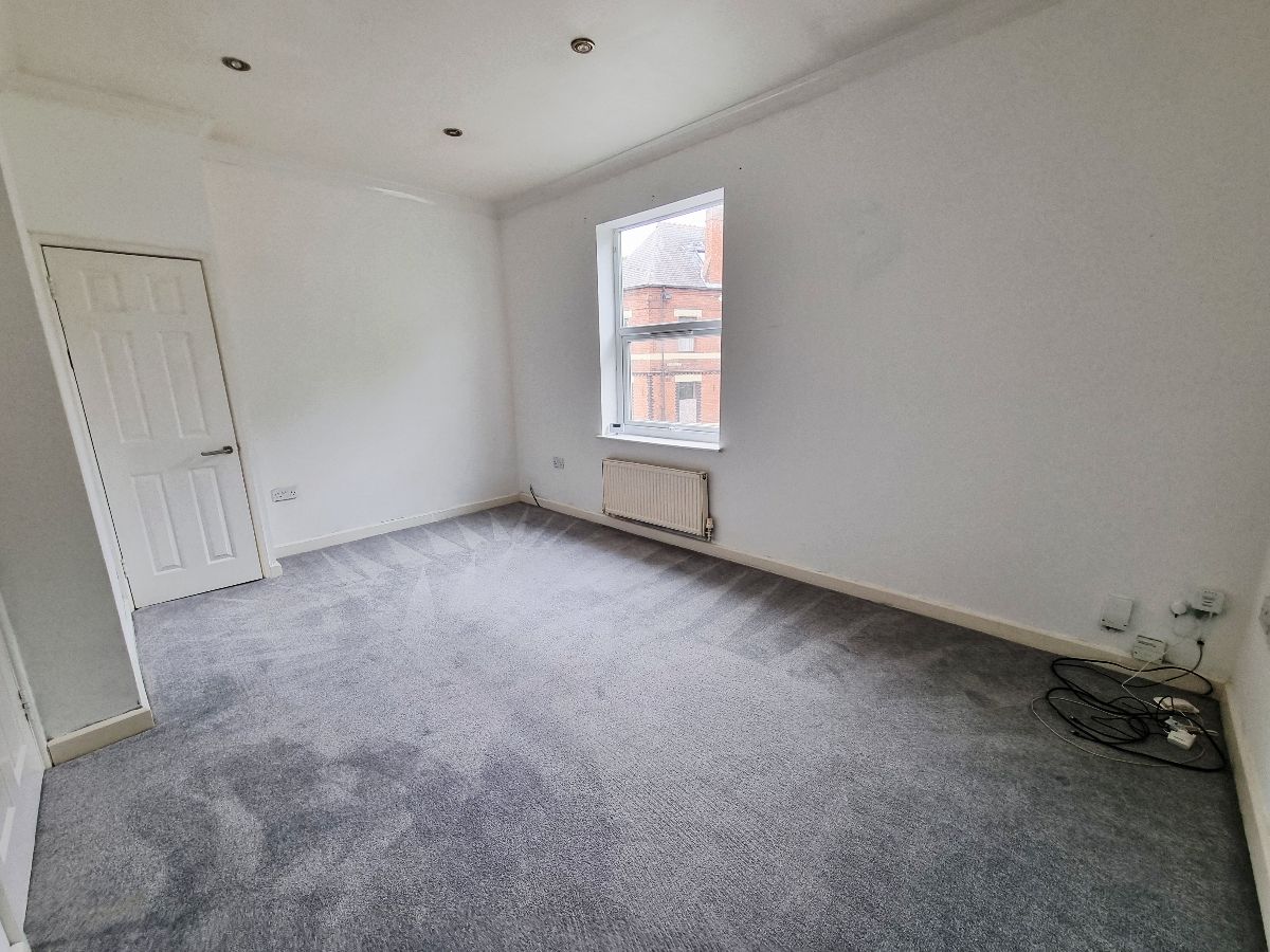 Flat Gladstone Street in Bassetlaw