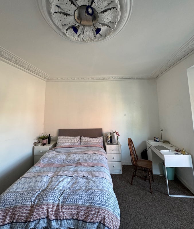 Room Dean Lane in Bristol