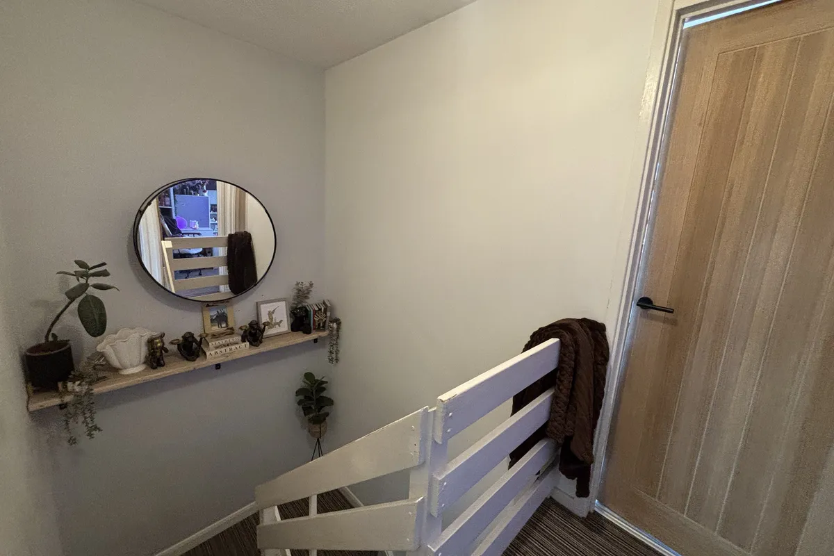 House Whitethorn Close in Norwich