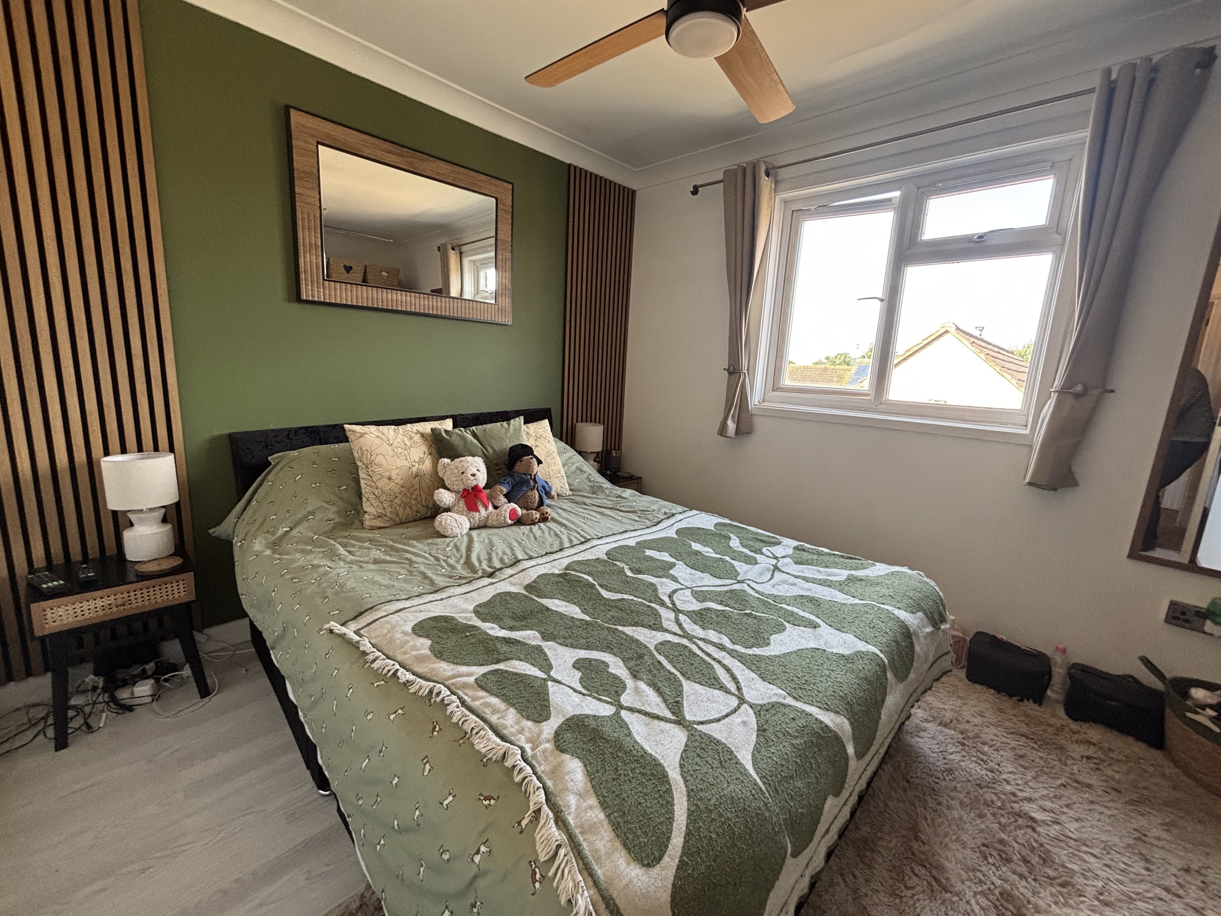 House Whitethorn Close in Norwich