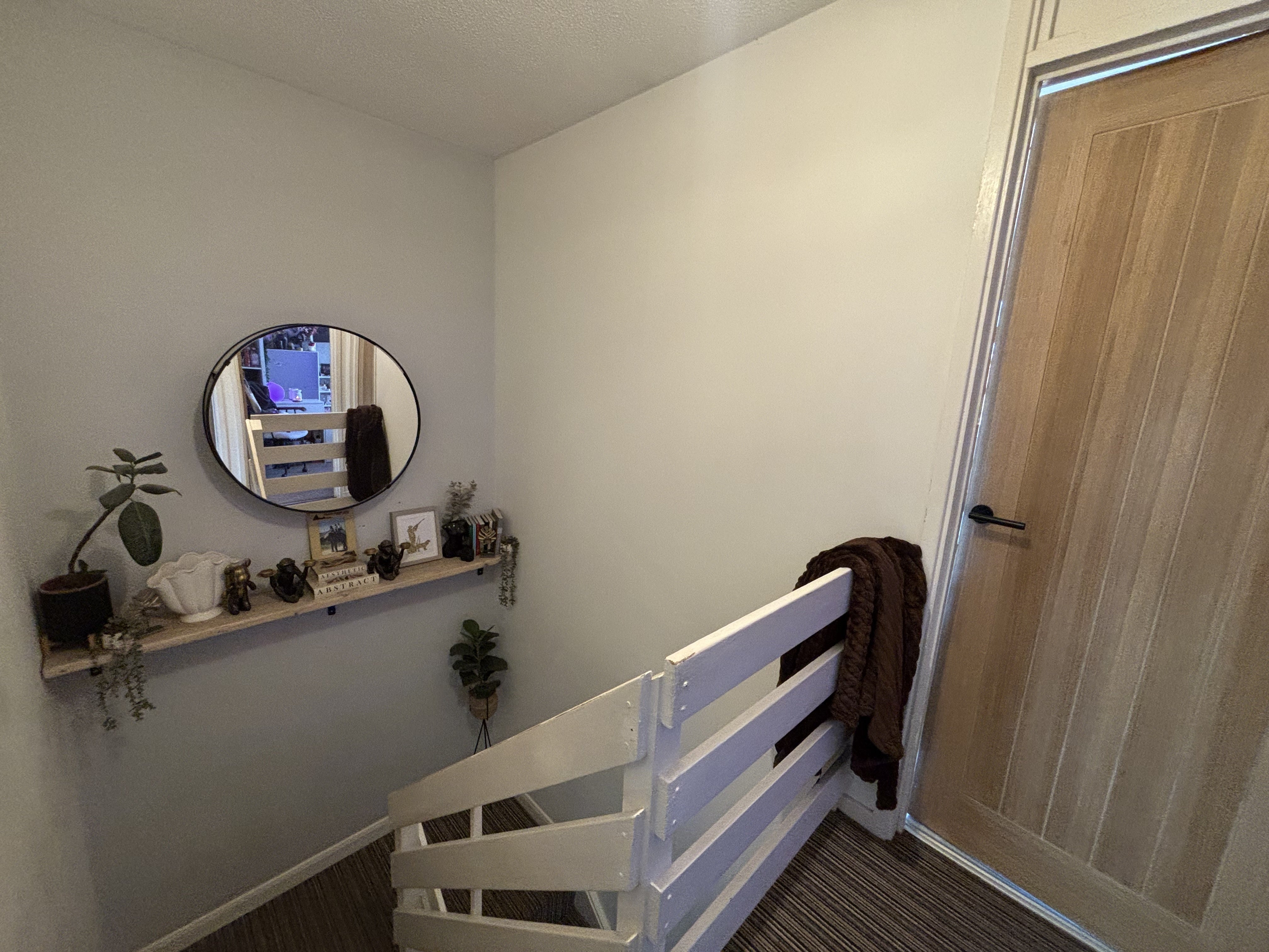 House Whitethorn Close in Norwich