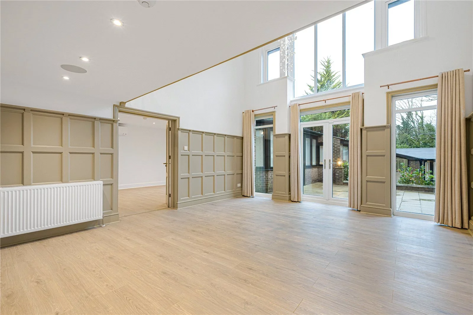 House Camlet Way in Greater London