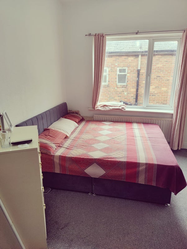 Room Clifton Road in Newcastle upon Tyne