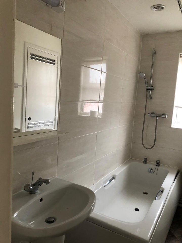 House Dean Close in Nottingham
