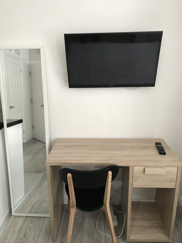 Flat Abbotts Lane in Coventry