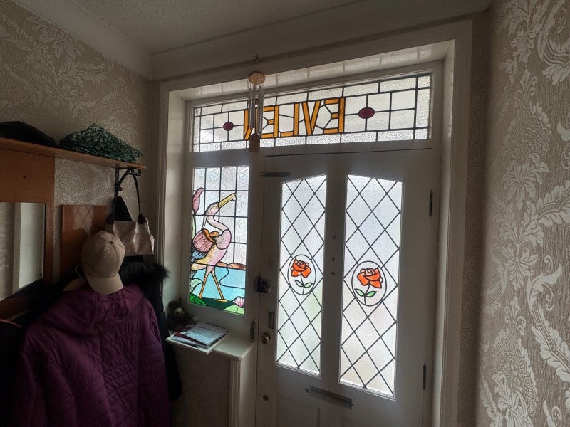 Room Lawrence Road in Greater London
