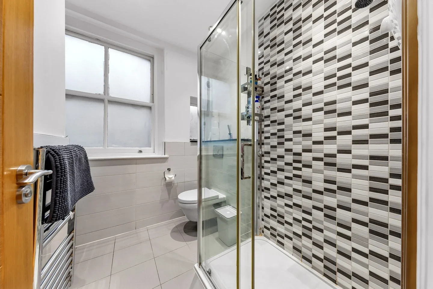 Flat Archer Street in City of Westminster