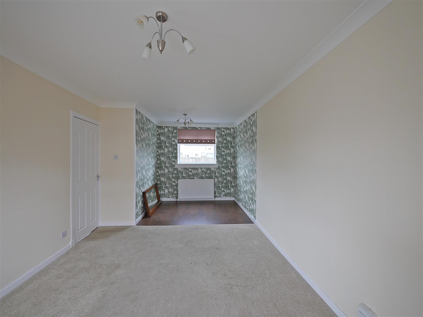 House Alloway Grove in Kirkintilloch