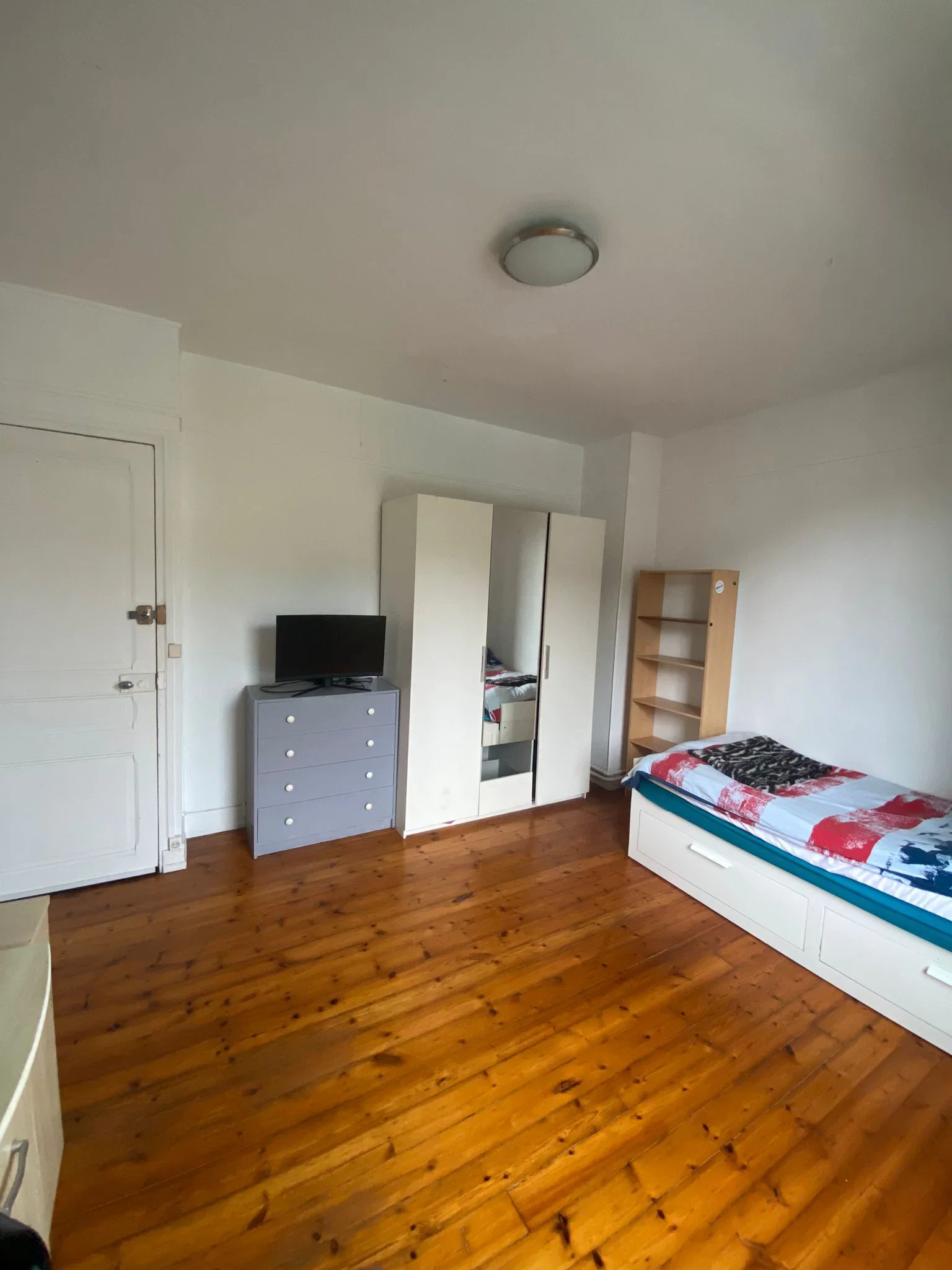 Room Rue Georges Clemenceau in Écouen