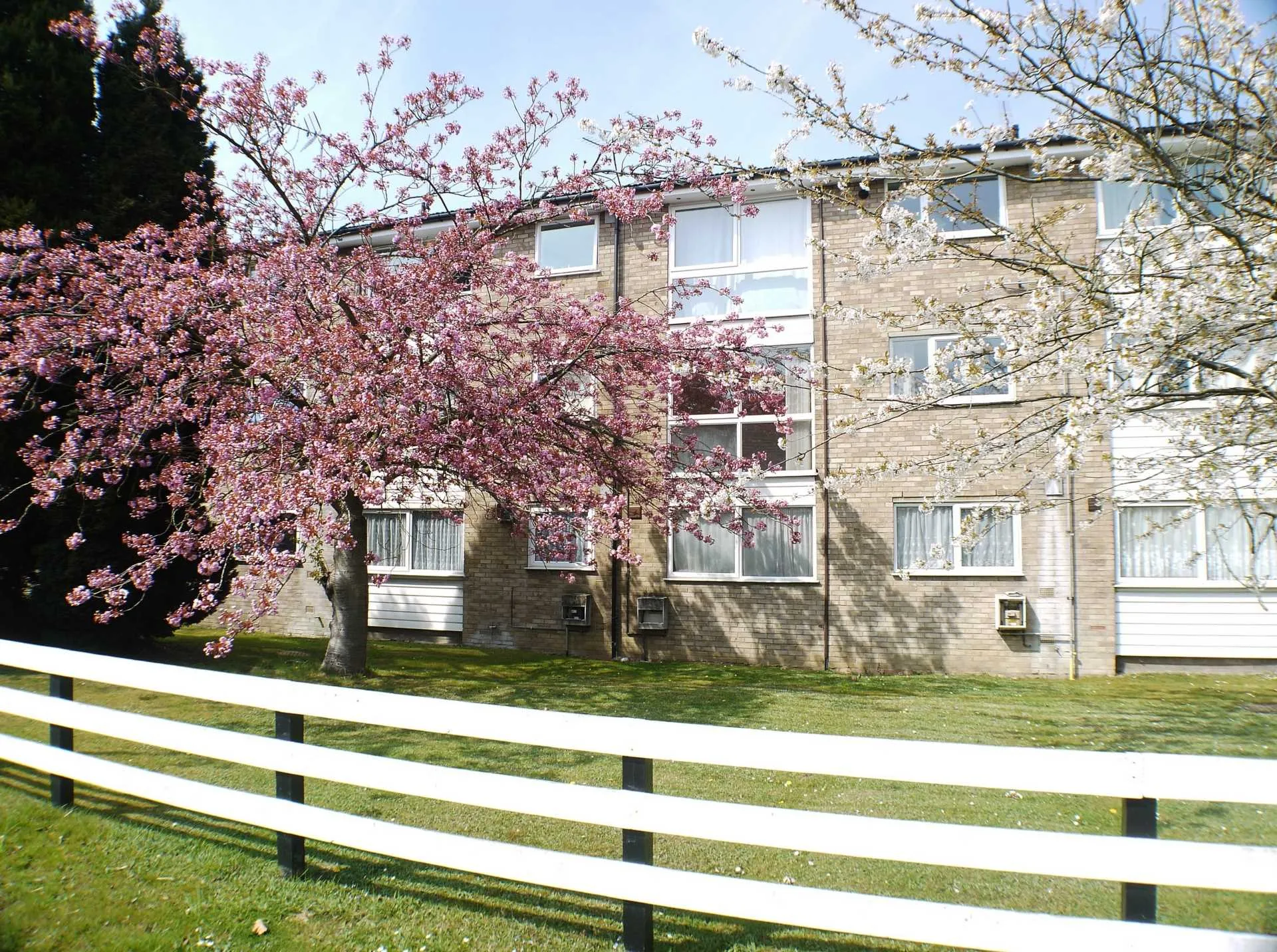 Flat Alderman Close in Welwyn Hatfield
