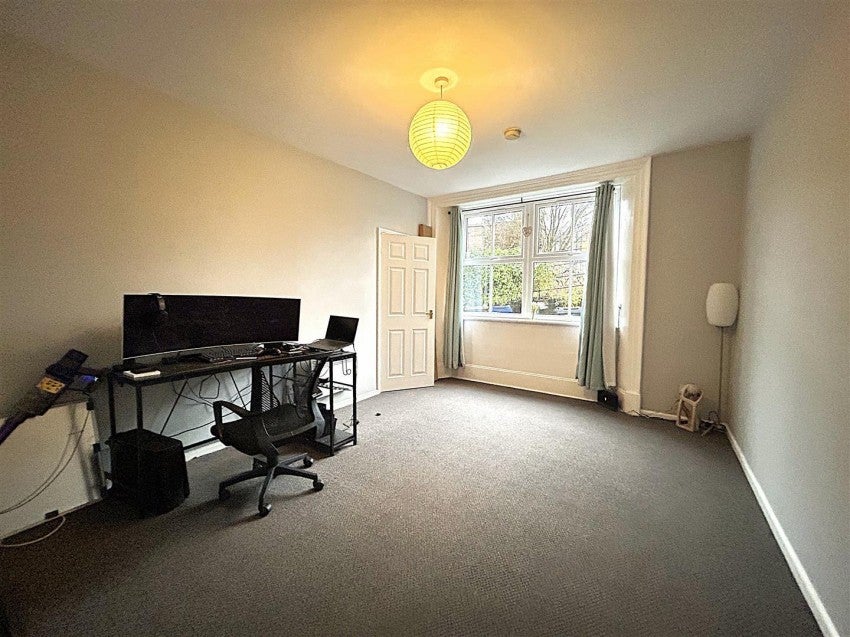 Flat Ousegate in Selby