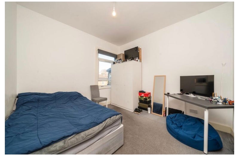 Room Agnes Road in Greater London
