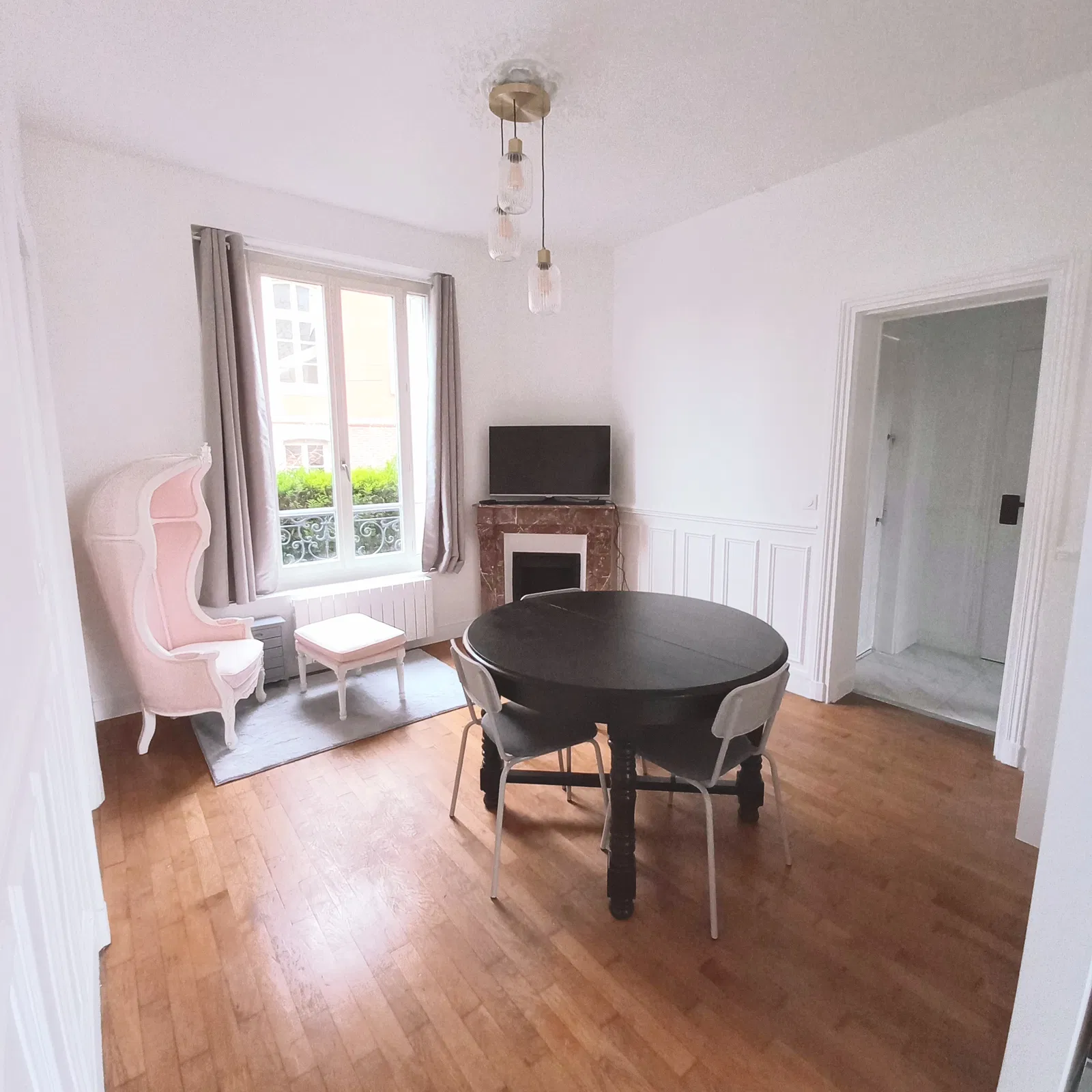 Room Rue des Carrières in Pontoise