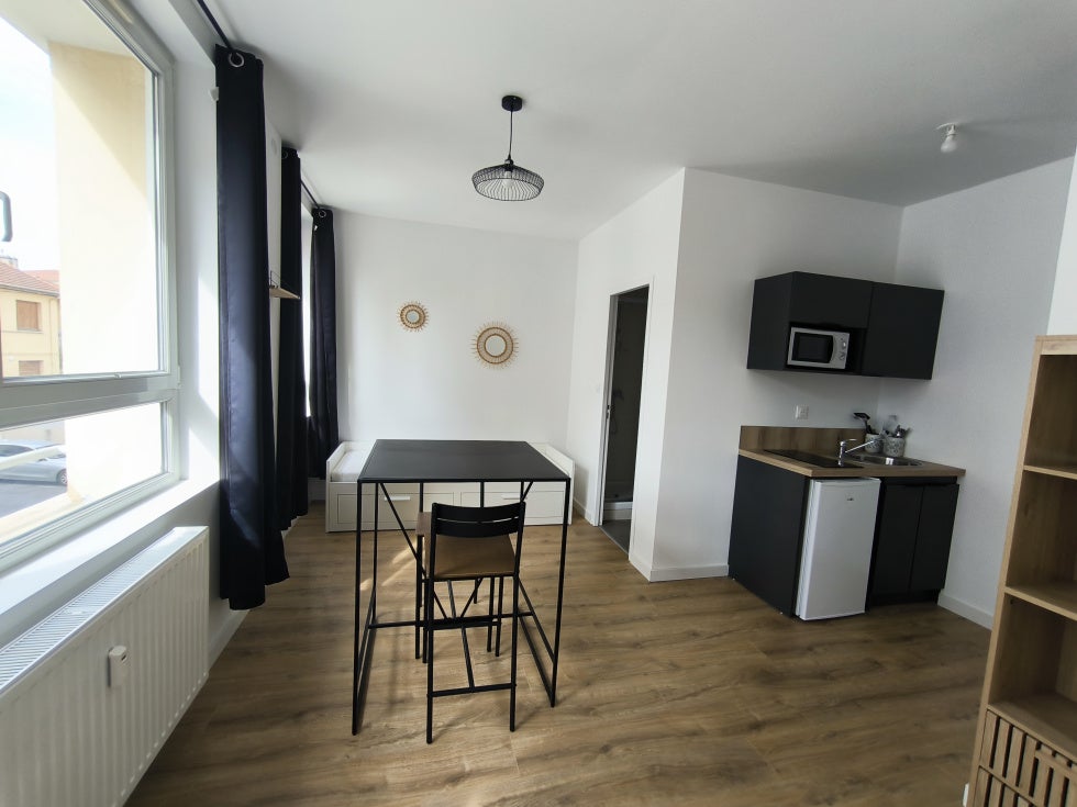 Appartement Rue du Puits Thibaud à Saint-Étienne