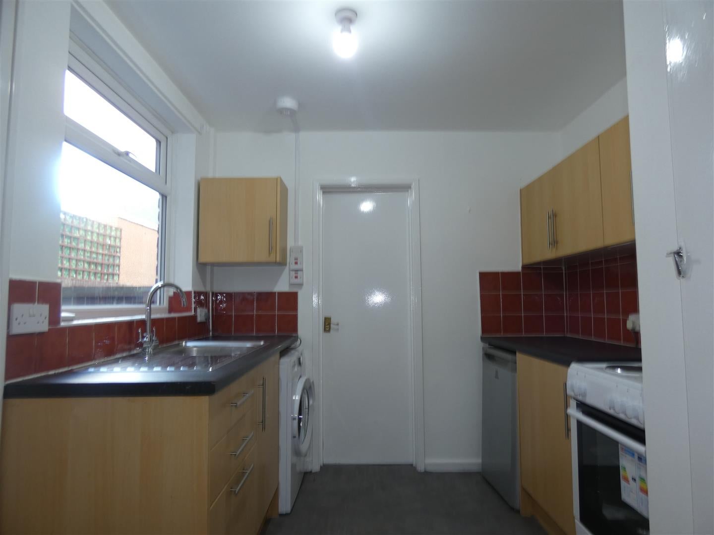 Flat Chillingham Road in Newcastle upon Tyne