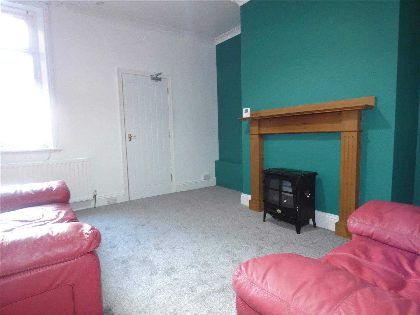 Flat Chillingham Road in Newcastle upon Tyne