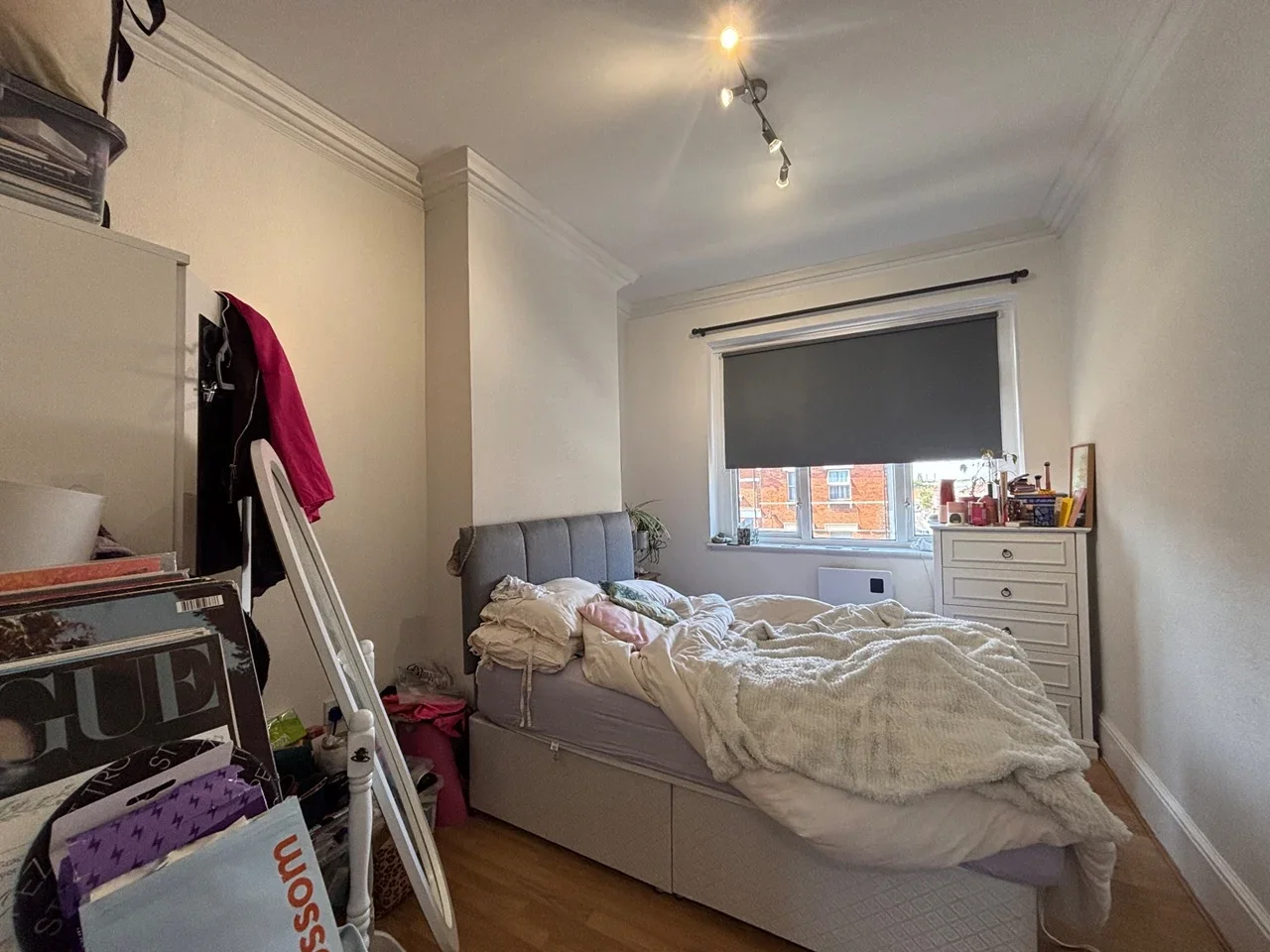 Flat Gratton Terrace in Greater London