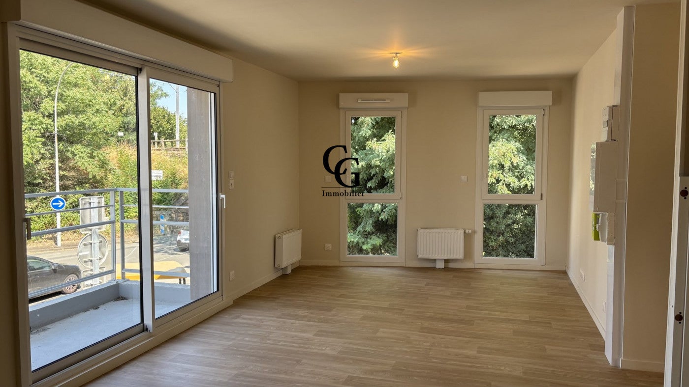 Flat Rue Henri Charpentier in Vertou