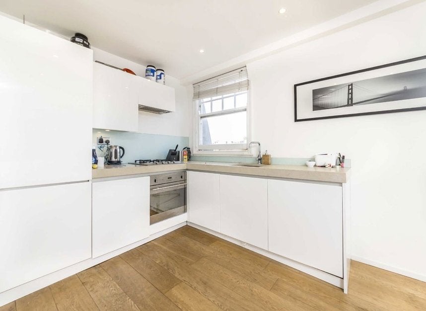 Flat Culford Gardens in Greater London