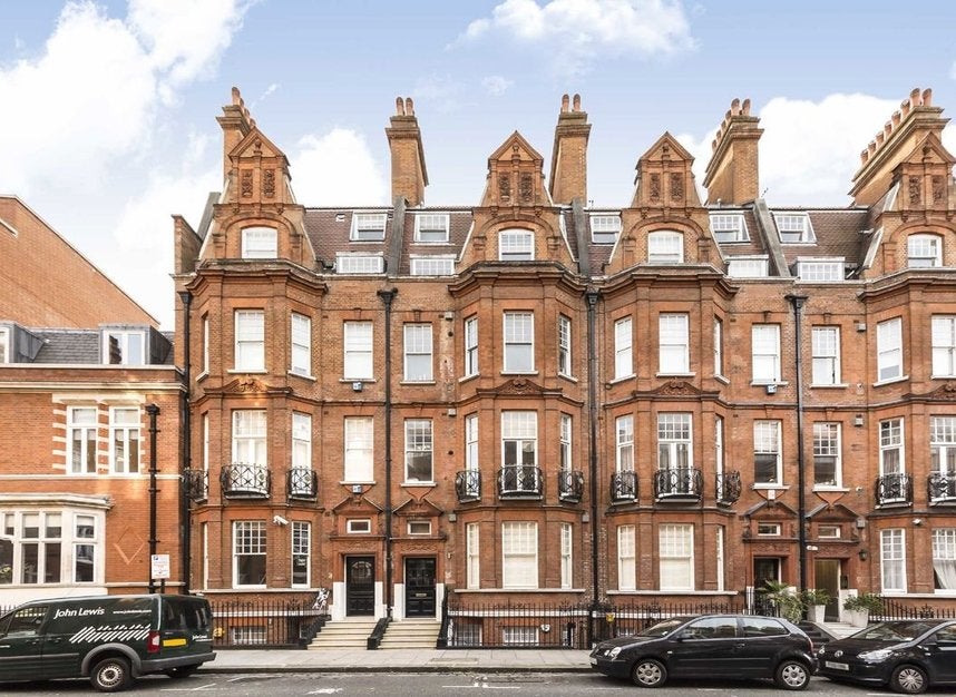 Flat Culford Gardens in Greater London