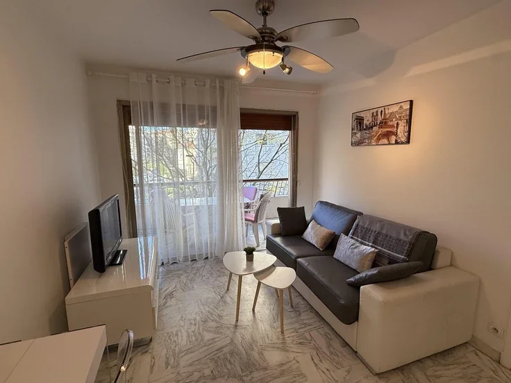 Appartement Rue Lacour à Cannes