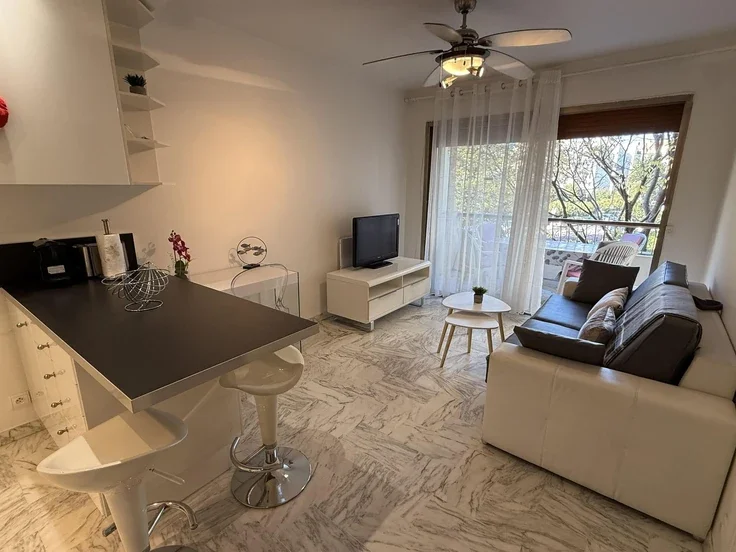 Appartement Rue Lacour à Cannes
