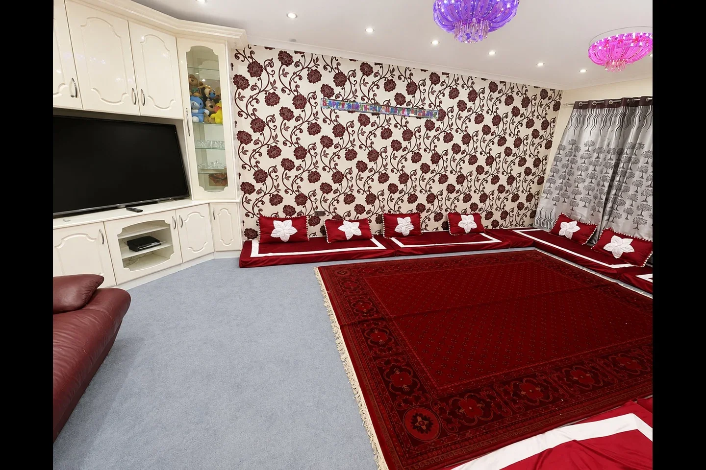 House Lady Margaret Road in Greater London