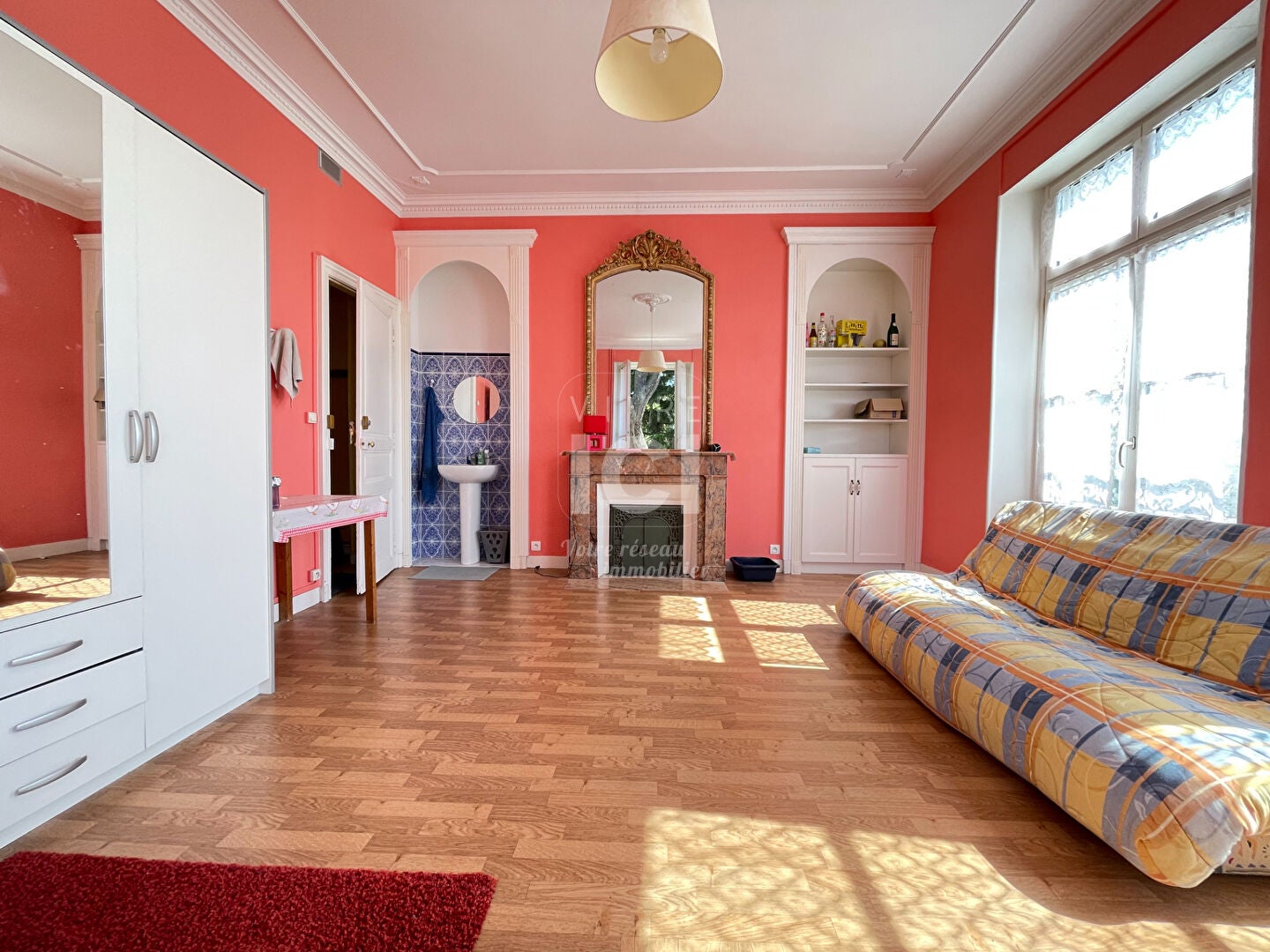 Room Rue du Loupinot in Sainte-Gemmes-sur-Loire