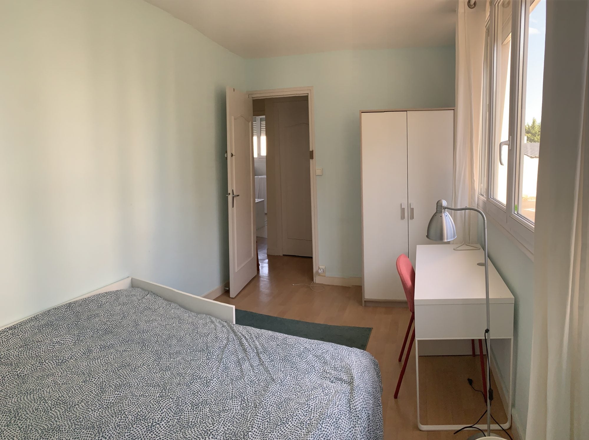 Flat Rue du Capitaine Pougnon in Tours