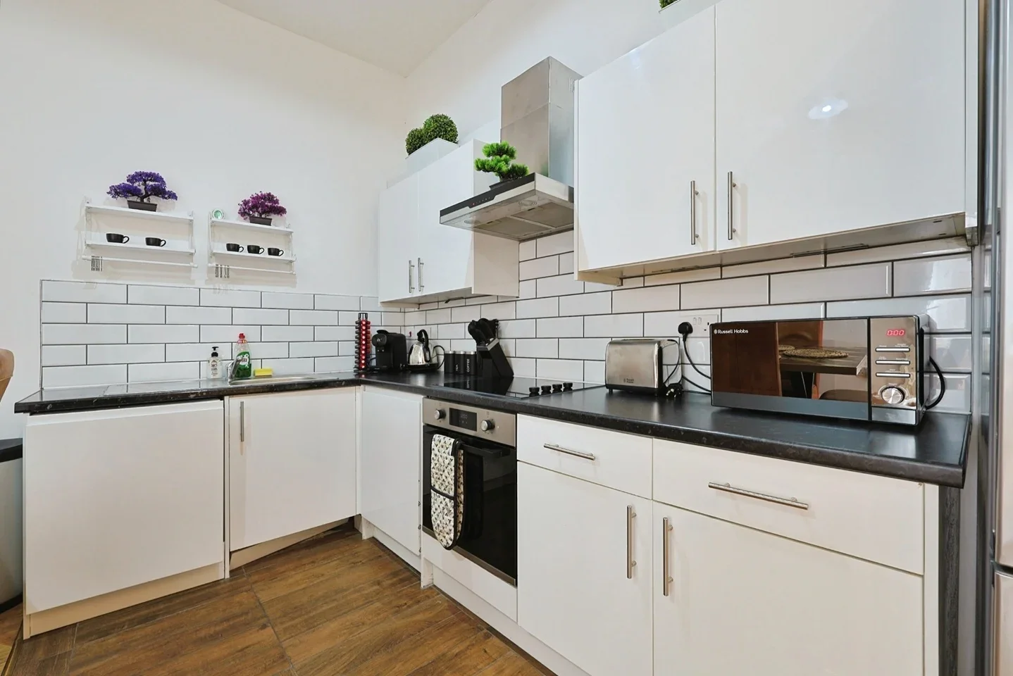 Flat Lillie Road in Greater London