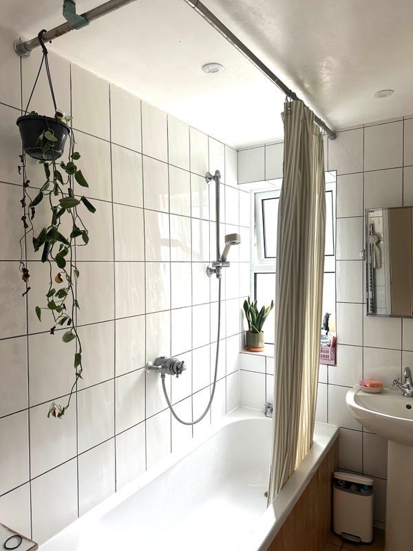 Room Tintern Street in Greater London