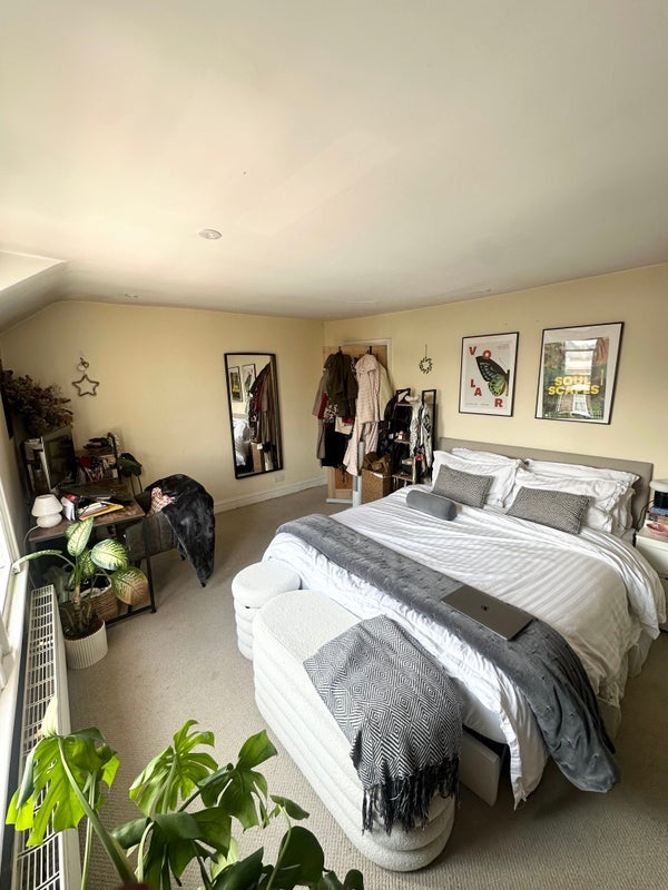 Room Tintern Street in Greater London