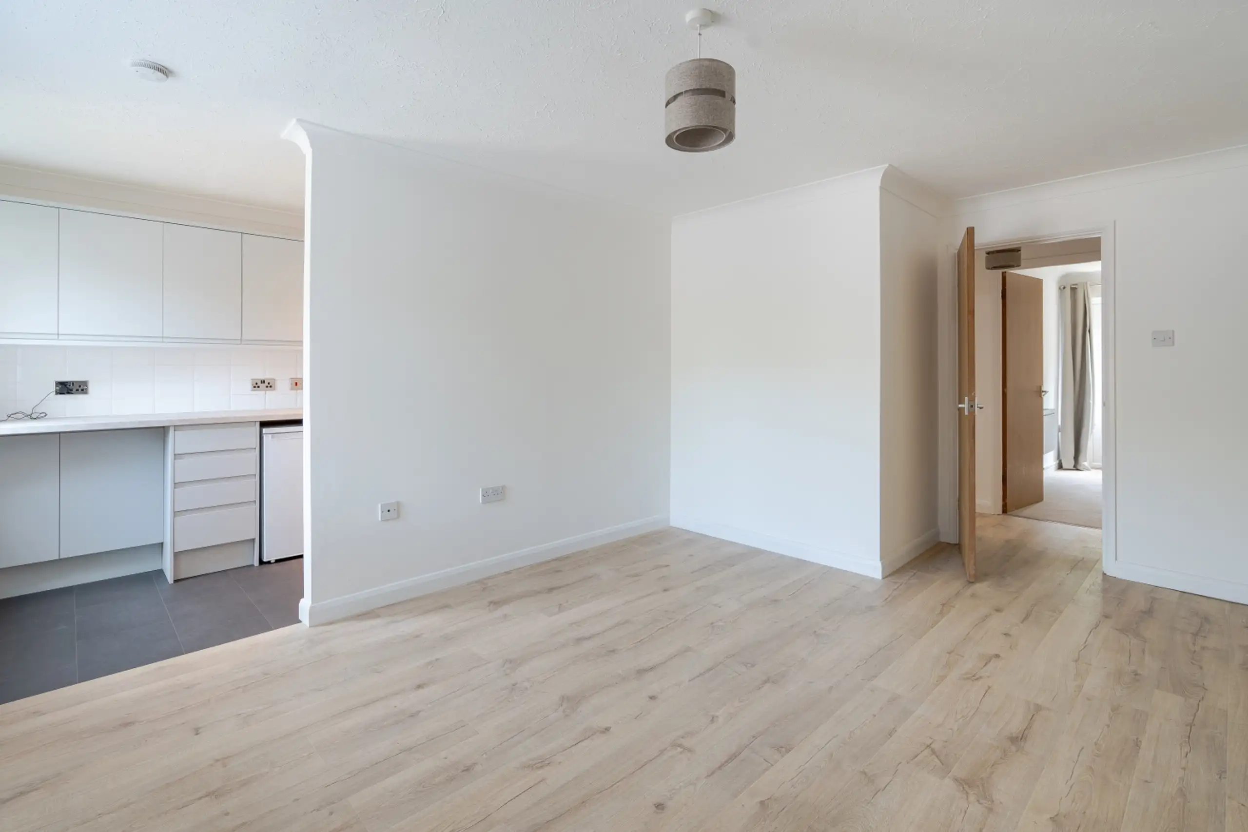 Flat Penhurst Court in Oxford