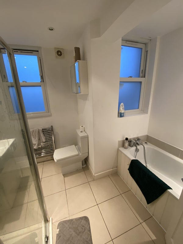 Room Eldon Road in Greater London