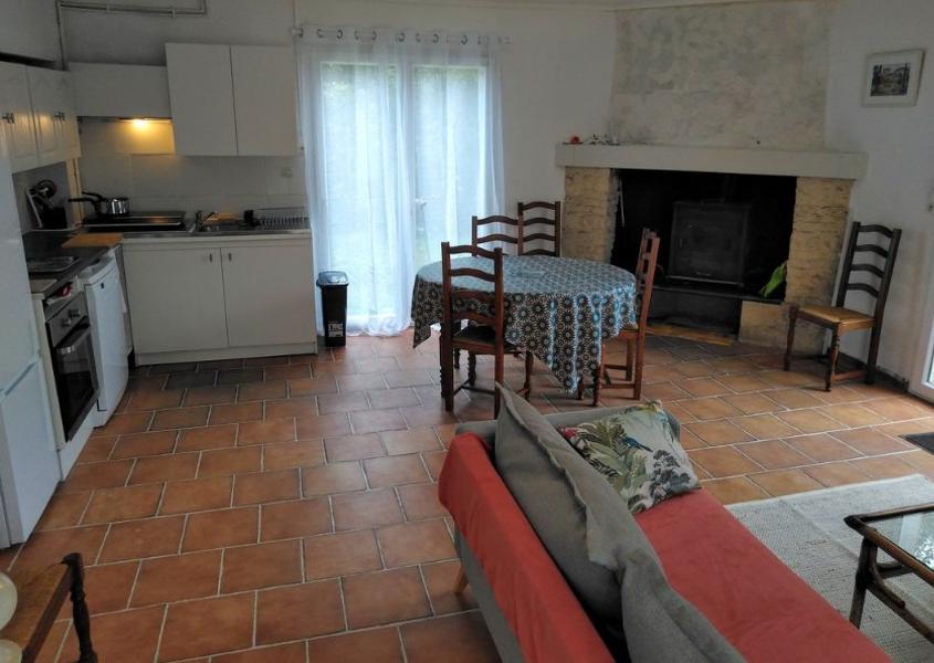 House Rue des Treilles in Libourne