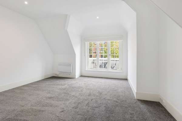 Flat Drayton Gardens in Greater London